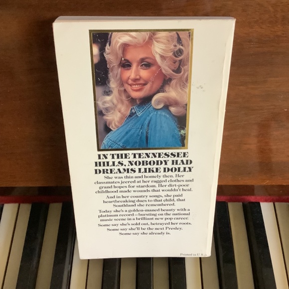 VINTAGE 1979 Dolly Parton Photo Biography Book by Otis James Paperback - Picture 2 of 7